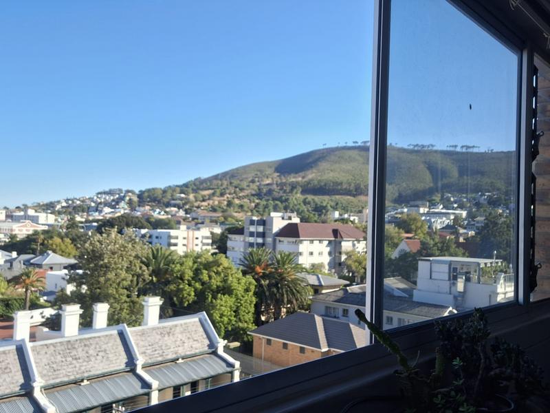 2 Bedroom Property for Sale in Gardens Western Cape